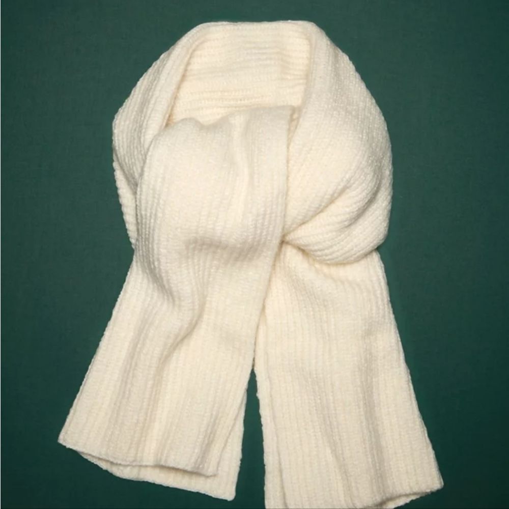 NWT AE77 CRANBERRY Premium Rib Cashmere Scarf - Picture 6 of 13
